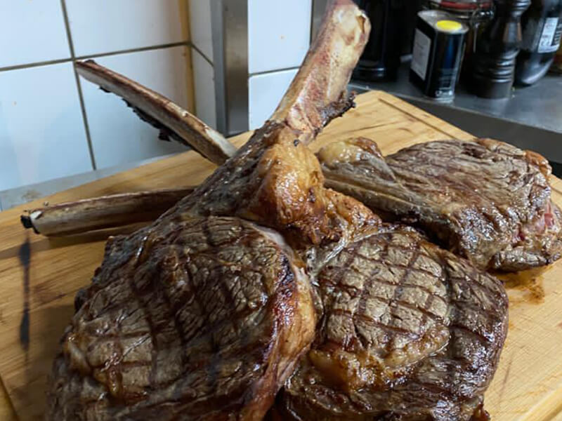 Tomahawksteaks Tomahawksteaks